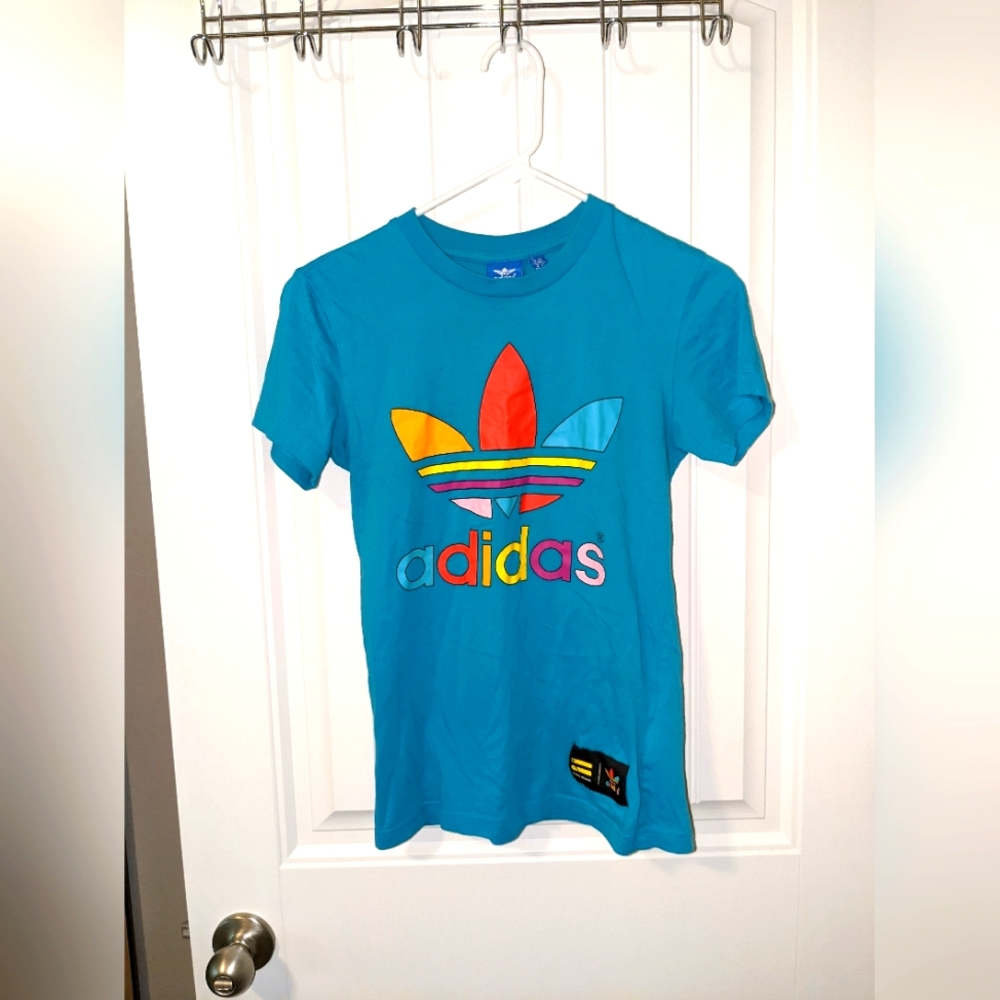 Adidas Pharrell Williams shirt